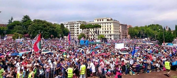 Un million d’Italiens dans les rues contre la destruction du mariage