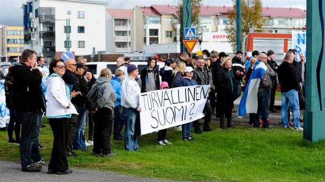 Finlande manifestation contre l'invasion 092015 (1)