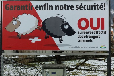 UDC poster campain in Aigle Switzerland/JOFFET_080005/Credit:EMMANUEL JOFFET/SIPA/1602170804