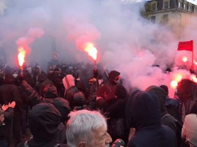 Paris_manifestants_casseurs_anarchistes