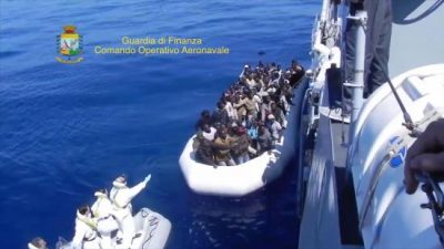 italie_grece_ue_complices_invasion