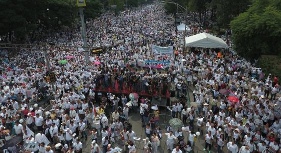 mexique_manif_contre_mariage_homo_1