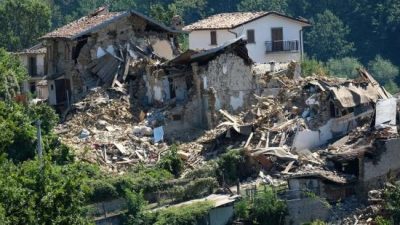 italie-le-calvaire-des-sinistres-apres-les-seismes-en-italie-centrale