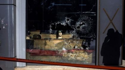 Grèce : solidarité avec Aube Dorée attaqué par les antifas, nervis du pouvoir (vidéo)